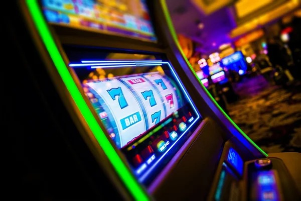 qq101 Arcade